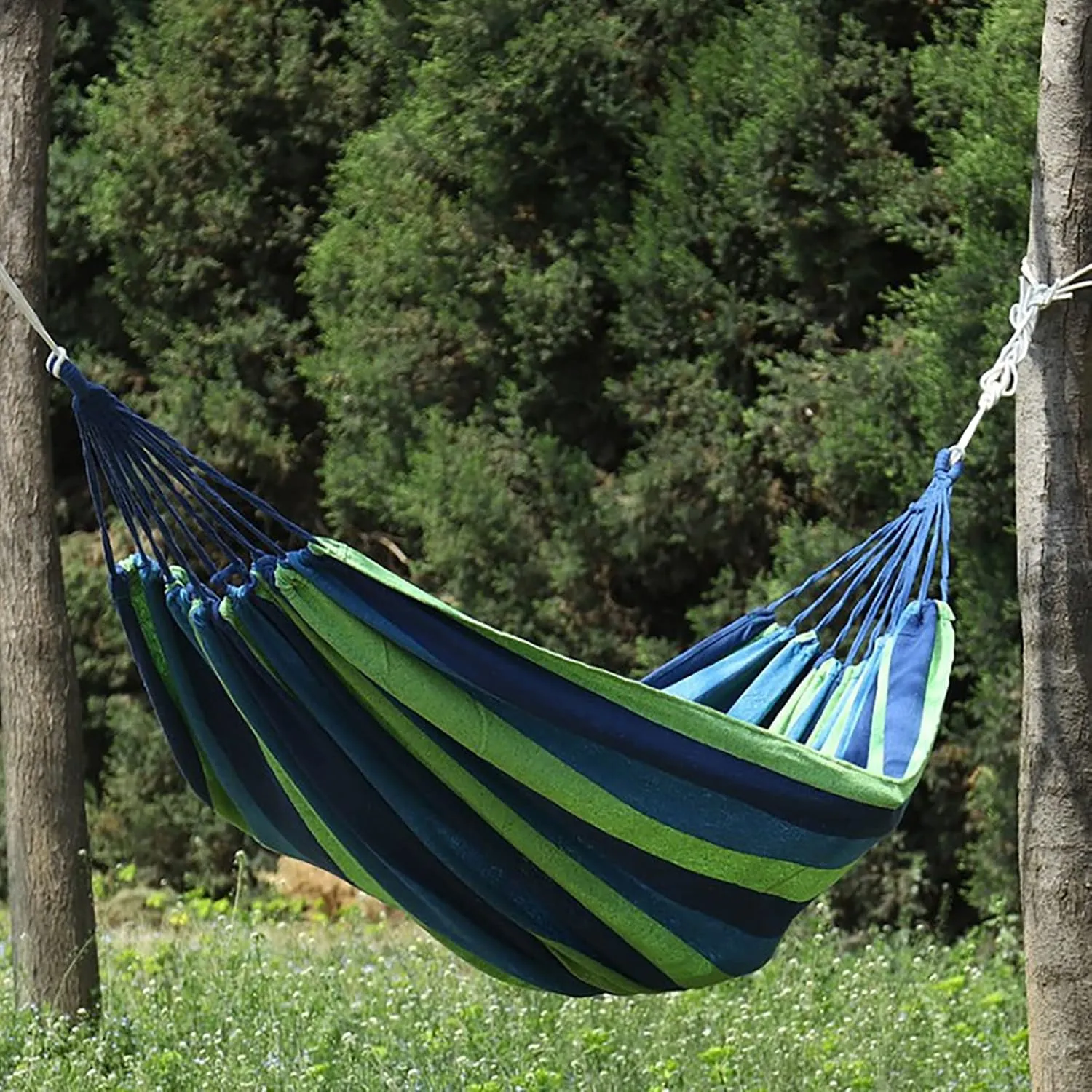 250kg Ultralight Camping Hammock Portable Outdoor Travel Hammock Single Double Hammock with Carry Bag for Camping Enthusiasts Backpacking Trips