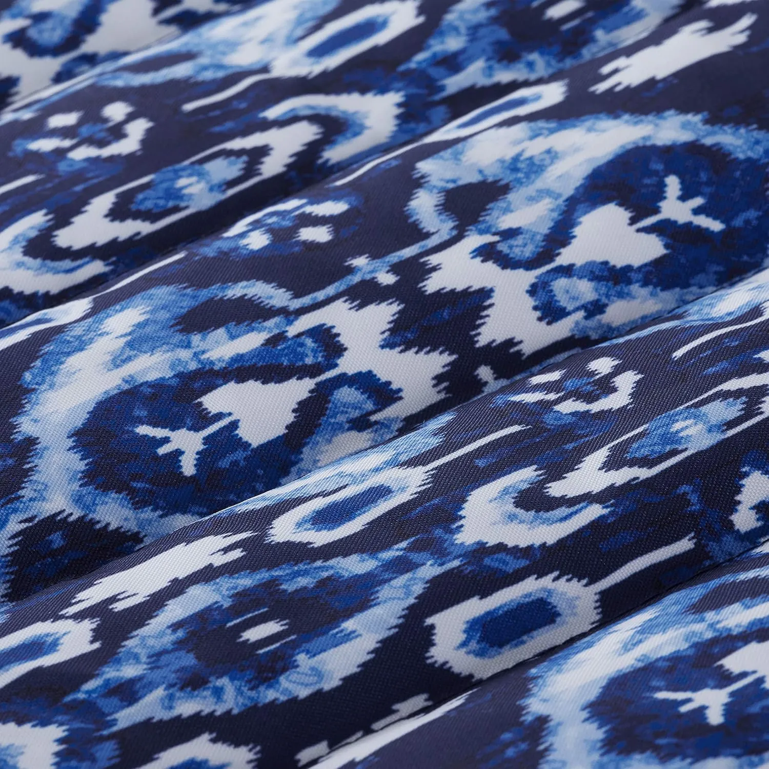 Classic Accessories for Vera Bradley Water-Resistant Quilted Hammock, 78 x 51 Inch, Ikat Island