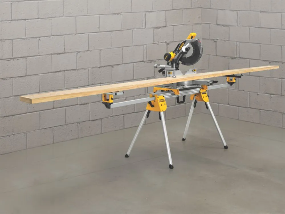 DeWalt DE7033-XJ Compact Mitre Saw Workstation