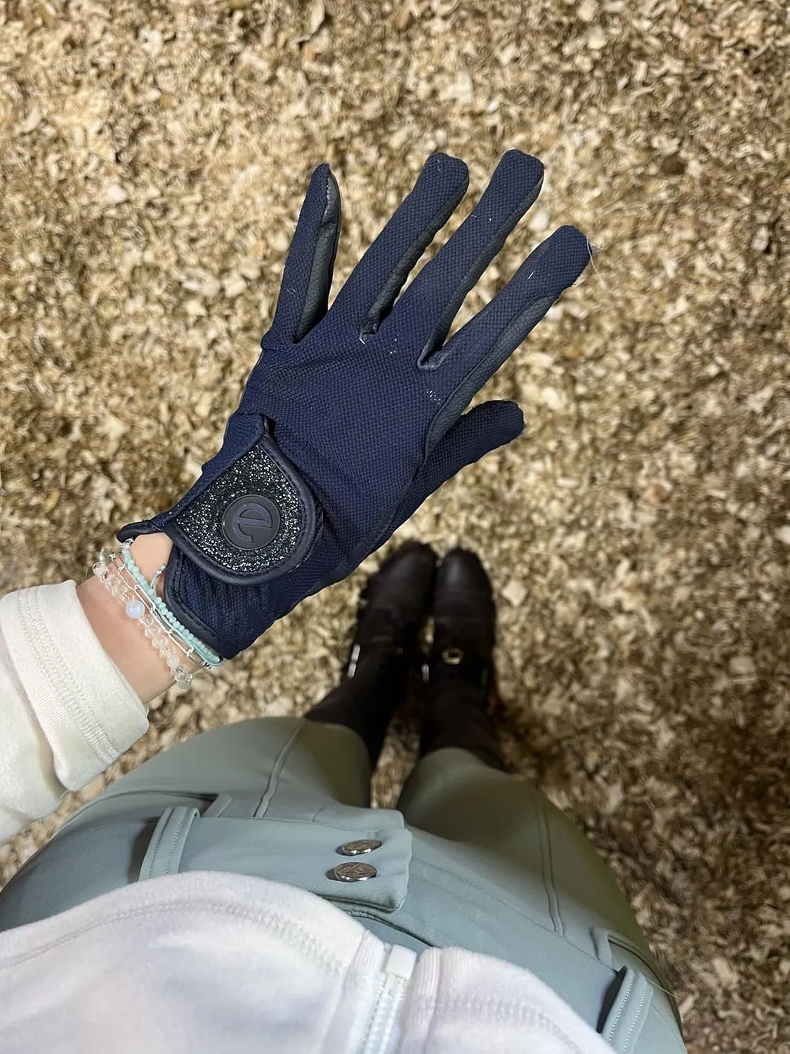eQUEST GripPro X-LITE Horse Riding Gloves - Lightweight, Breathable, Grippy Non-Slip Material - Comfort Mesh Back - Touchscreen Gloves