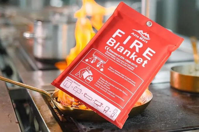 Fire Blanket (39" x 39") Fiberglass Emergency Fireproof Gear, Flame Retardant Protection for Home and Kitchen with Hook and Gloves.