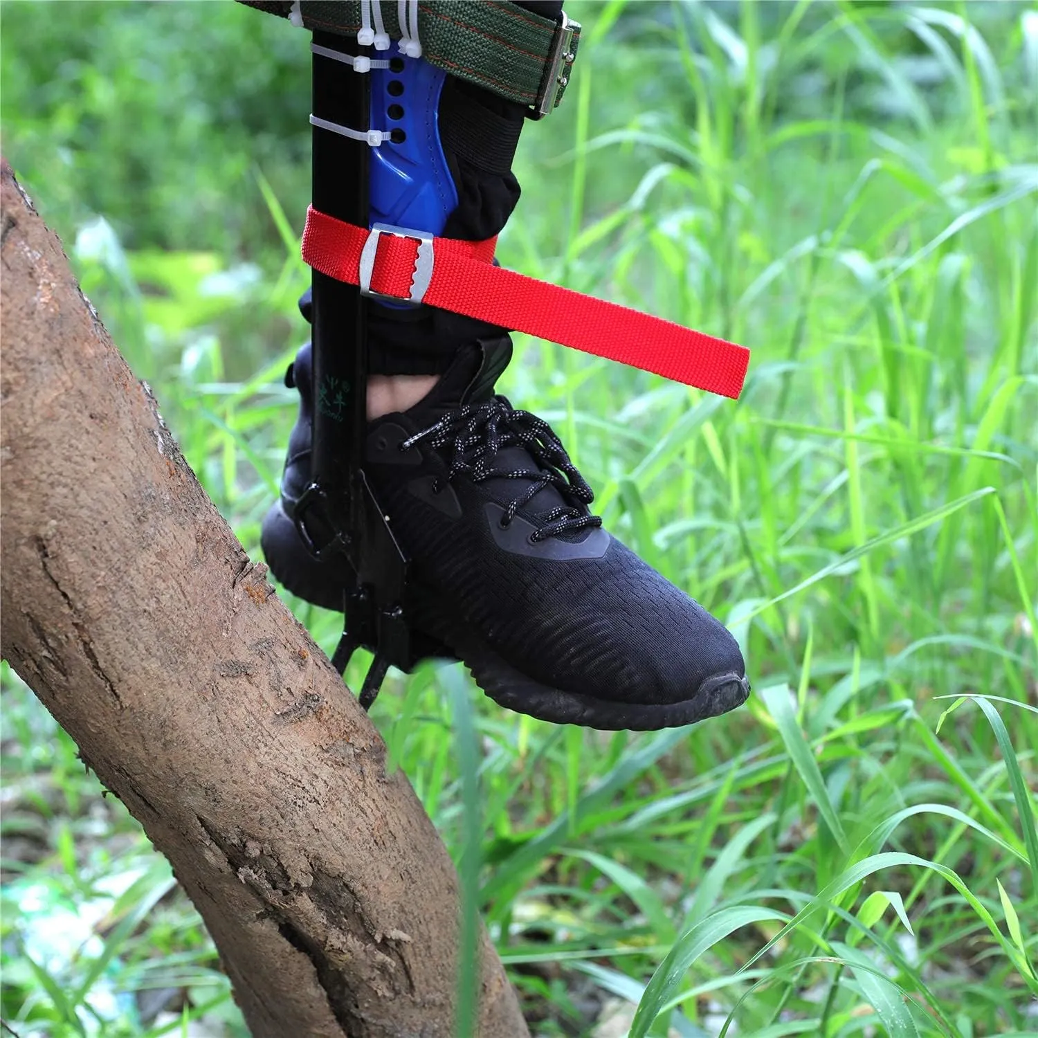 HTTMT- Upgraded Tree/Pole Climber Climbing Spike Kit, Safety Adjustable Belt Lanyard Rope Rescue Belt With 2 Sturdy Gears,Life Adventure,Picking Fruit,Hunting Observation [P/N: ET-OUTDOOR002-A-RAW]