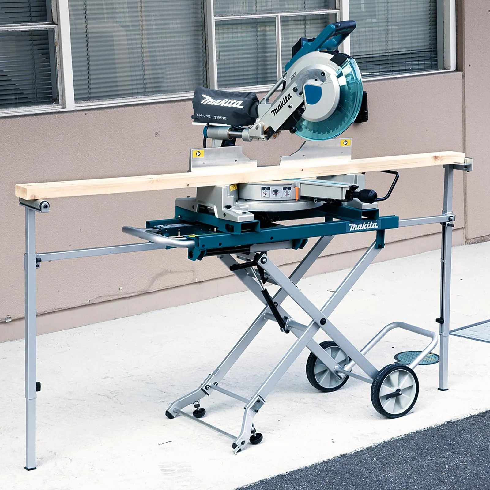 Makita Mitre Saw Stand Universal Folding Portable Table Top Wheels Slide Compound