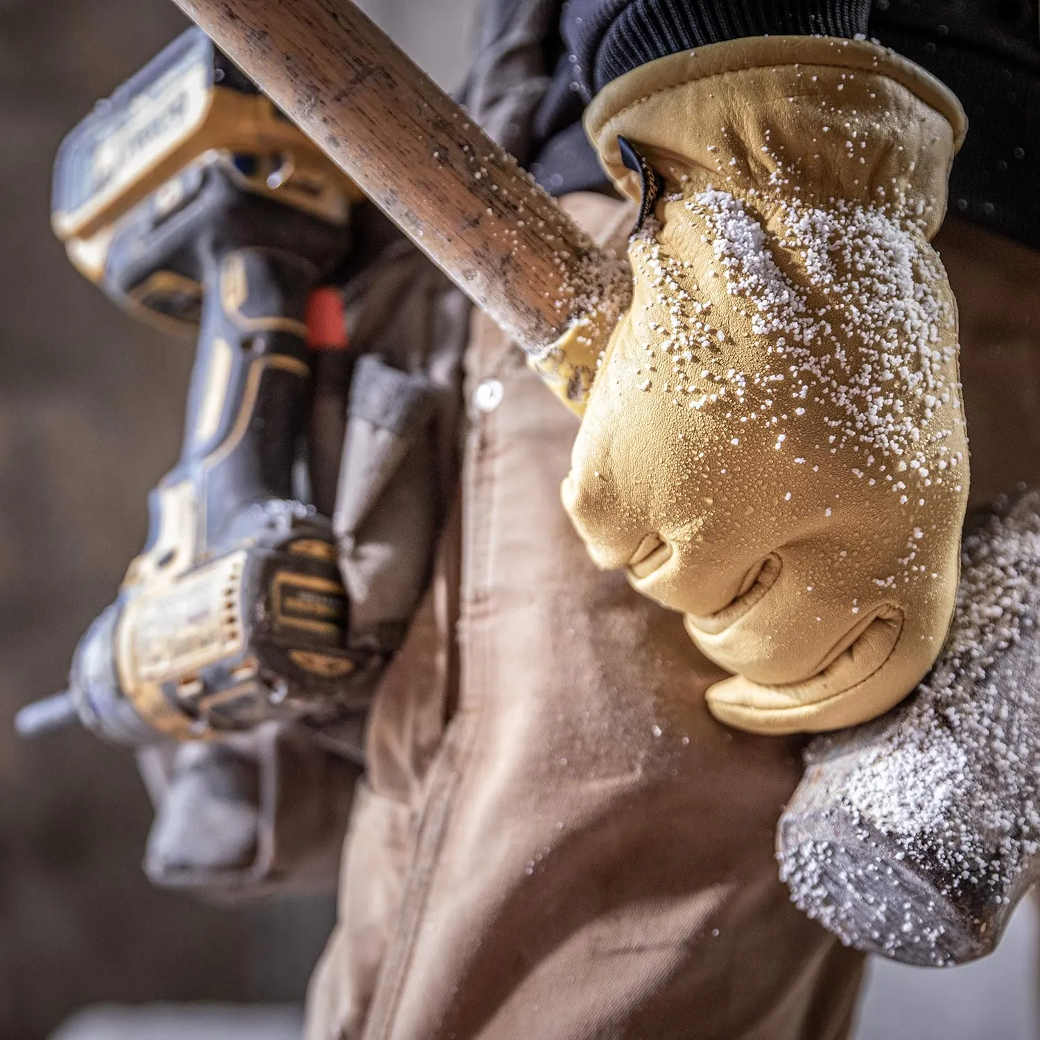 Wells Lamont Men's HydraHyde Leather Winter Work Gloves | Water-Resistant | Insulated | Large (1202L)