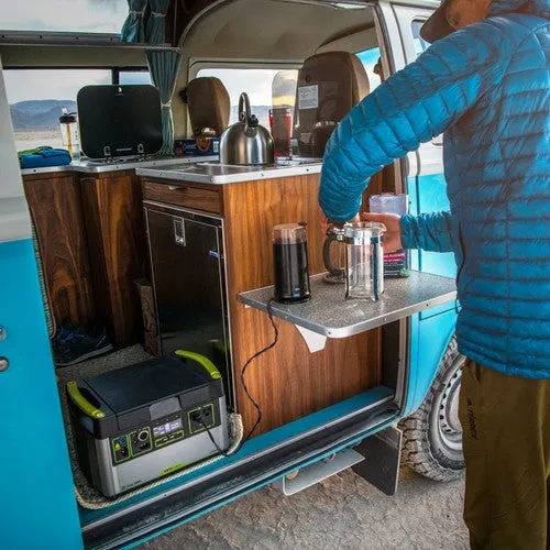 Yeti 1000X   Nomad 100 Solar Generator